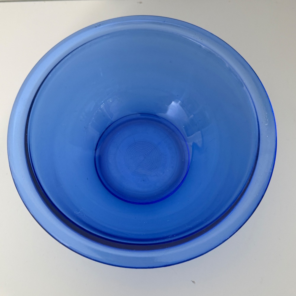 Pyrex 322 Mixing Bowl Unisex 1 Quart Cobalt Blue Glass Round Made in USA